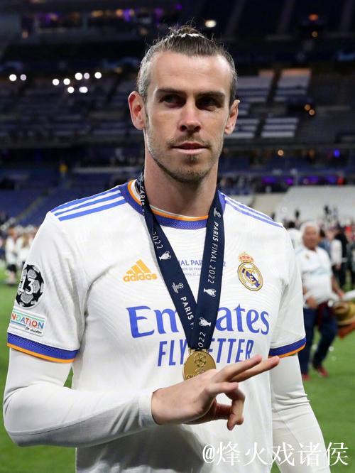 努内斯：不管谁在我身前位置踢球，我都很高兴能和他一起比赛